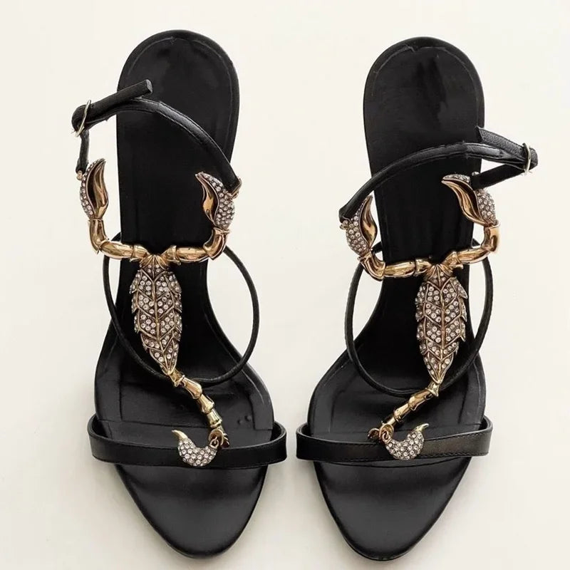 Shiny Crystal Rhinestone Gold Metal Decoration Pumps Sexy Pointed Toe Thin Heel New Arrvials Fashion Women Modern Shoes