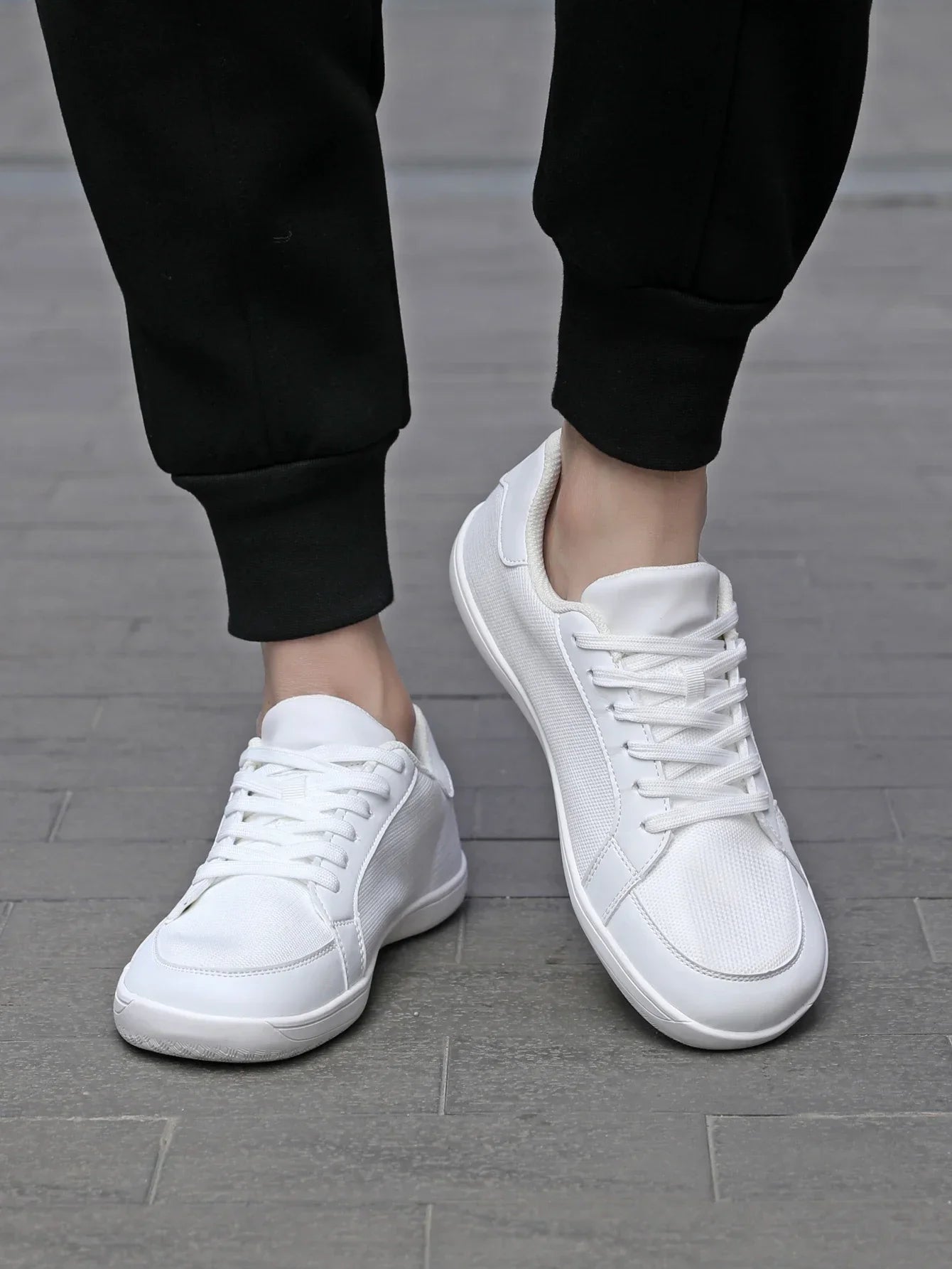 Wide Toe Casual Shoes for Men and Women Barefoot Soft Sole Flats Non Slip Walking Footwear Plus Size Comfortable