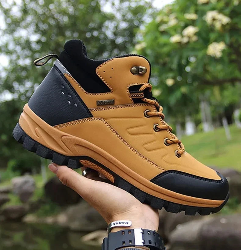 Brand Winter Men's Boots Warm Men's Snow Boots High Quality Leather Men Sneakers Outdoor Men Hiking Boots Work Shoes Size 39-46