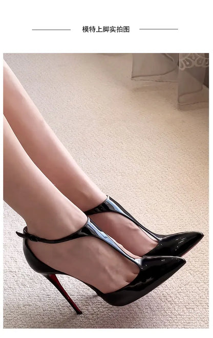 Novos scarpins vazados em T com biqueira, sandálias com salto fino e sapatos de bico fino vazados sexy de boca rasa