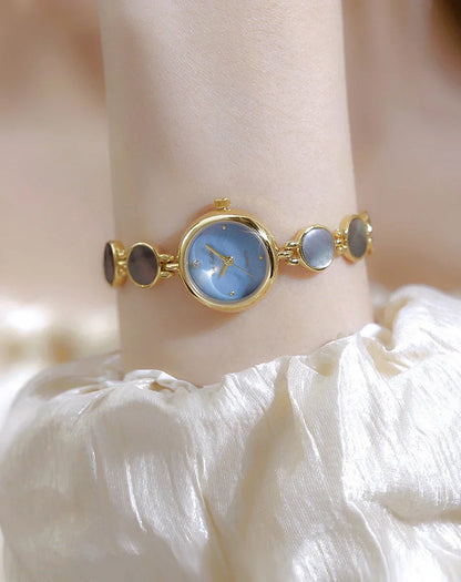 Luxury Ladies Watches Gold Small Dial Natural Shell Bracelet Clock Gifts For Women Lady Fashion Dress Quartz Wristwatch