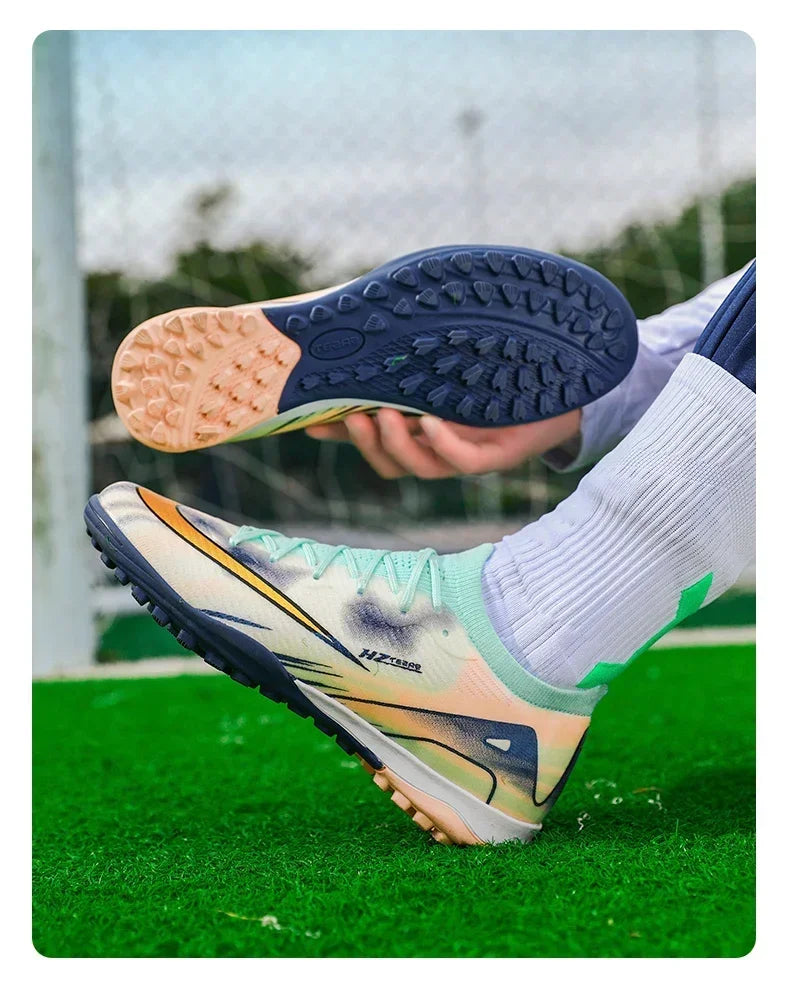 New Men Football Boots Match Indoor Breathable Ultralight Grass Cleats Soccer Shoes Long Spikes Sneakers Training Drop Shipping