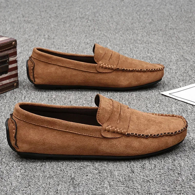 Fashion Suede Men Casual Shoes Breathable Comfort Slip-on Mens Driving Shoes Luxury Brand Men Loafers Mens Lazy Shoes Moccasins