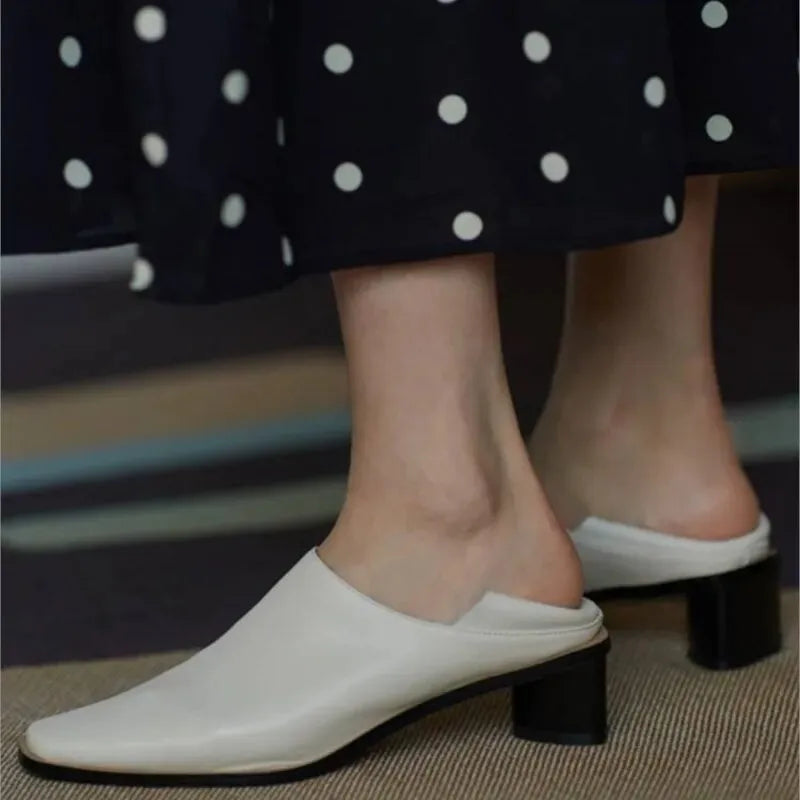 2025 Hot Sale slip-on Genuine Leather Women Pumps Square Toe Med Thick Heels Soft Upper Pumps Office Ladies Dress Shoes