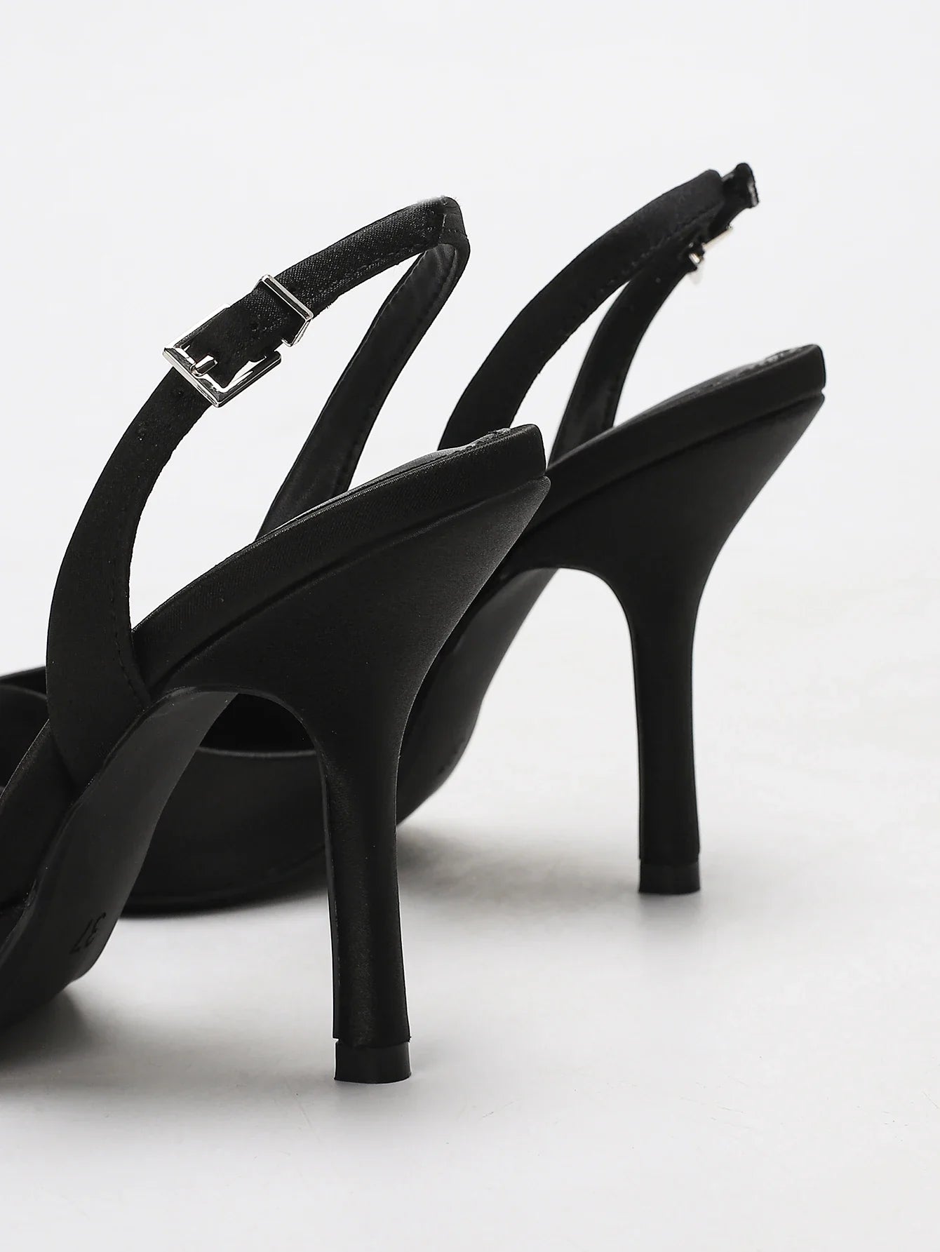 Women's Ivory Satin Pointed-Toe Slingback Heeled Sandals