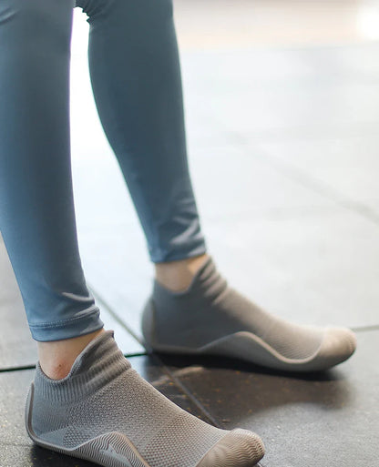 Beach shoes driving shoes fitness shoes jump rope shoes thin sole shoes yoga shoes driving shoes light shoes