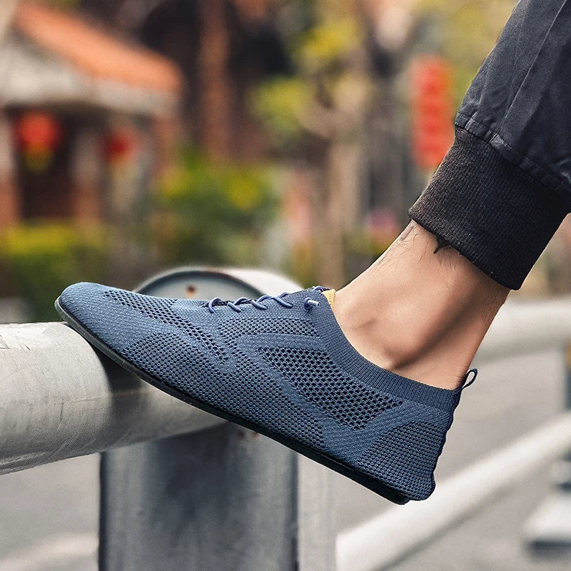 Sapatos Masculinos de Verão em Malha, Sapatilhas Planas para Uso Exterior, Sapatos de Caminhada de Alta Qualidade, Confortáveis, com Cadarço, Respiráveis, Antiderrapantes, Casuais