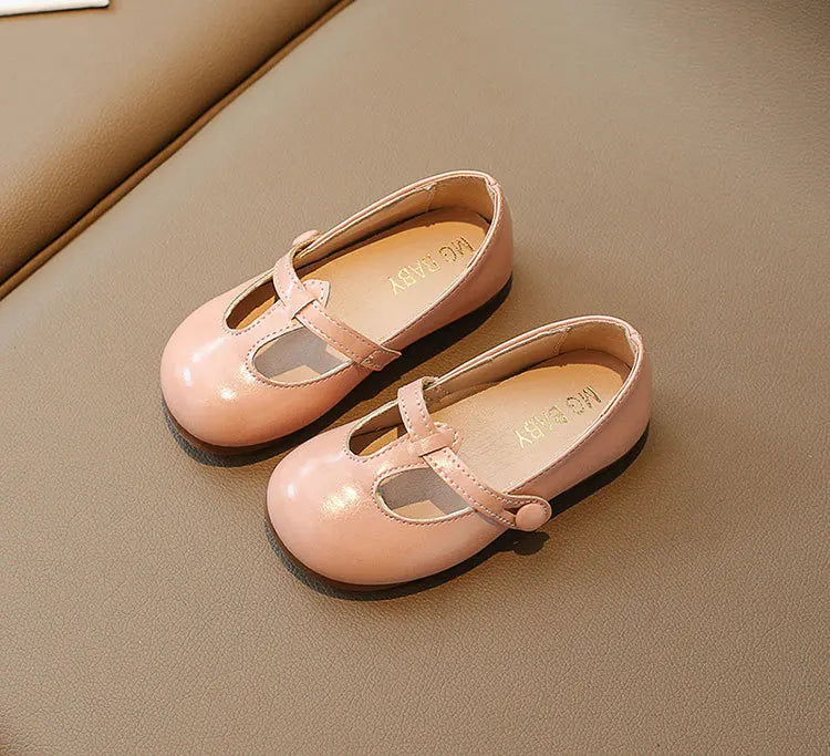2025 new style soft soled leather shoes for little girls, fashionable and versatile princess shoes, children's college style