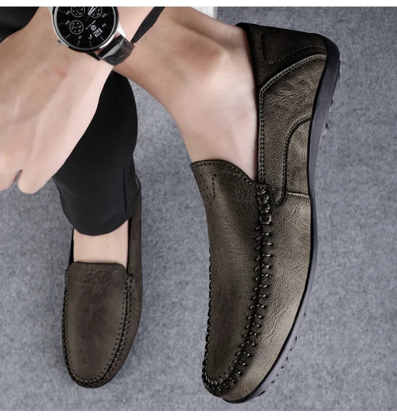 2025 shoes men's lazy one-pedal spot solid color men's shoes summer men shoes British cross-border large-size casual